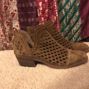 Vince Camuto Booties!!